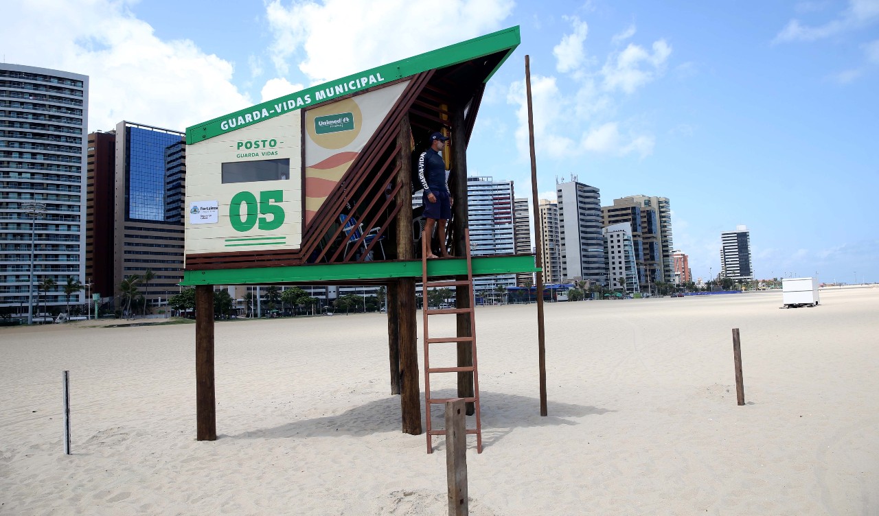 a foto mostra a nova torre guarda-vidas